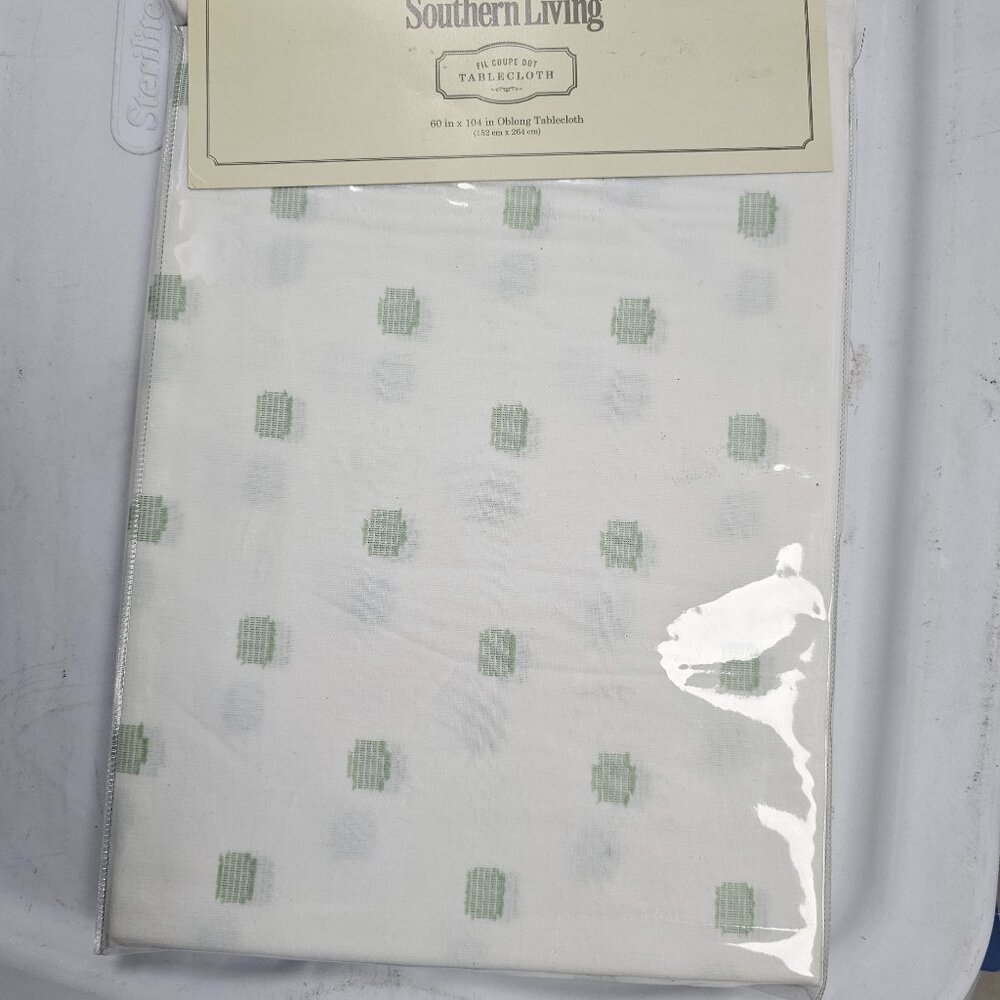 New Southern Living White w Green Oblong Tablecloth 60 X104 Harvest Dillards